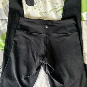 Wunder Under full length leggings size 4
